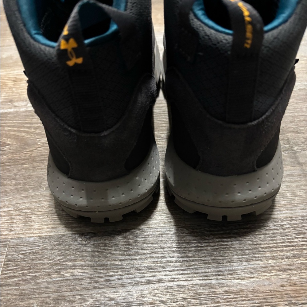 UNDER ARMOUR MENS Micro G® Valsetz Trek 6" Mid Leather Waterproof, size 12 - Picture 4 of 5